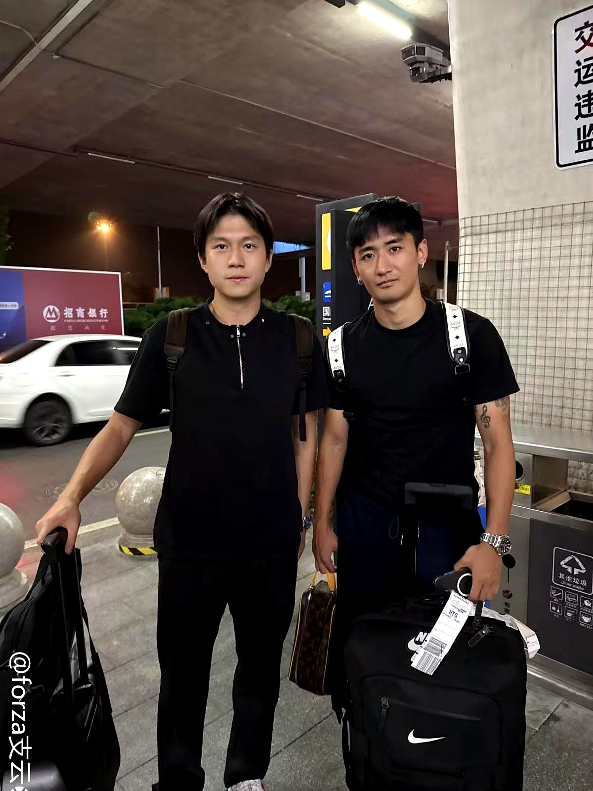 转折点！成都蓉城调整名单，亚冠赛前攻防权衡，态度坚定，细节决定成败的简单介绍-满冠网址