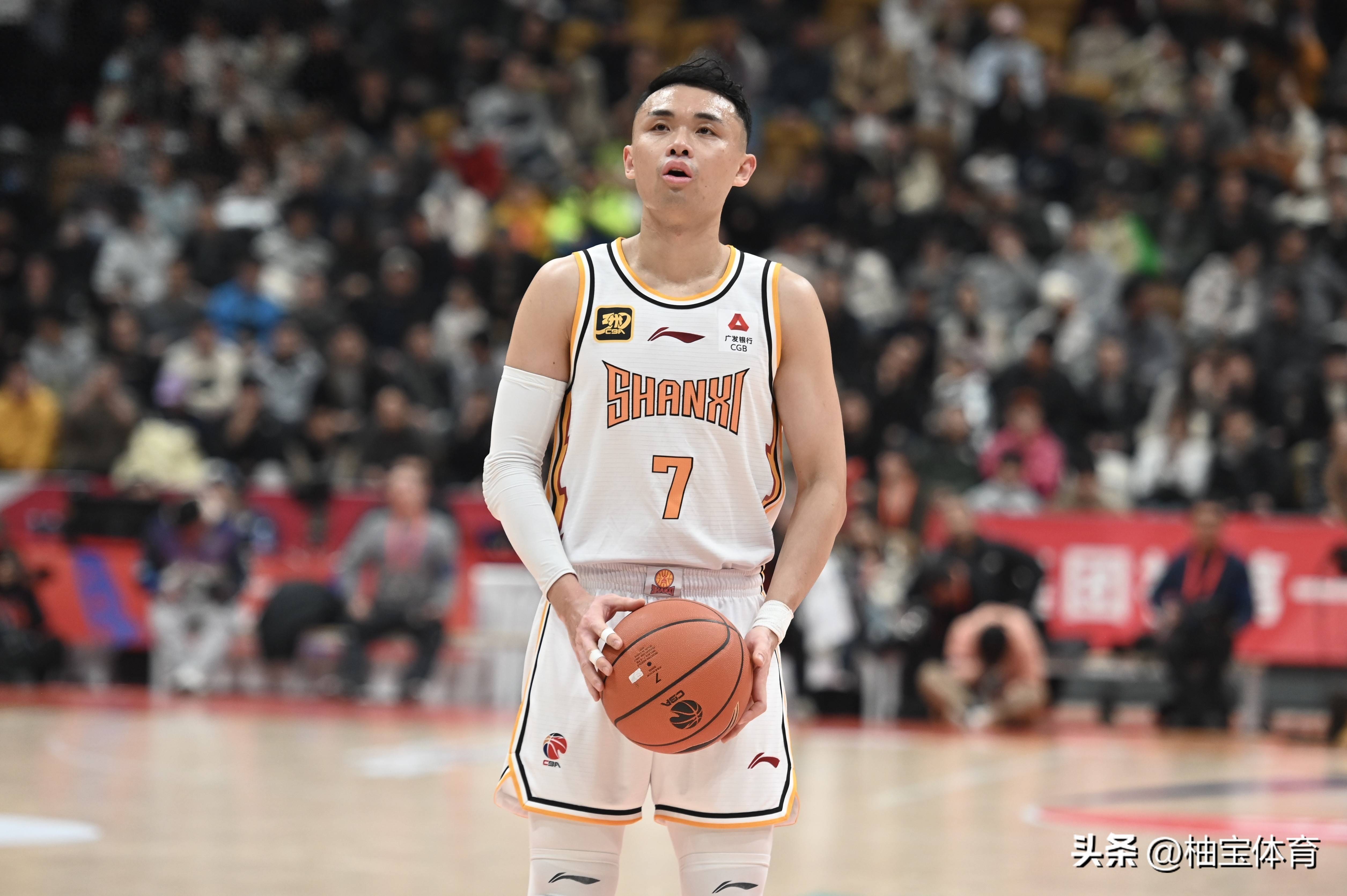 CBA季后赛转会期再迎强敌，布鲁克林篮网刷新队史纪录，主帅态度——信心回归，更衣室氛围转暖的简单介绍-满冠网址