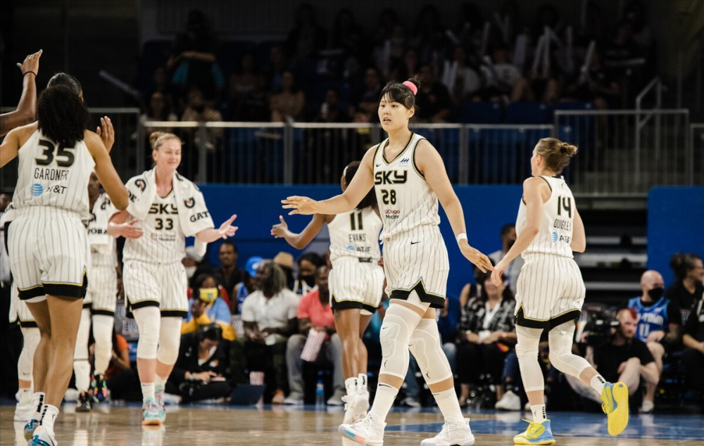 关于清晨布鲁克林篮网调整名单以备法国杯；篮板制胜环节打磨；信心回归；临场指挥获称赞的信息