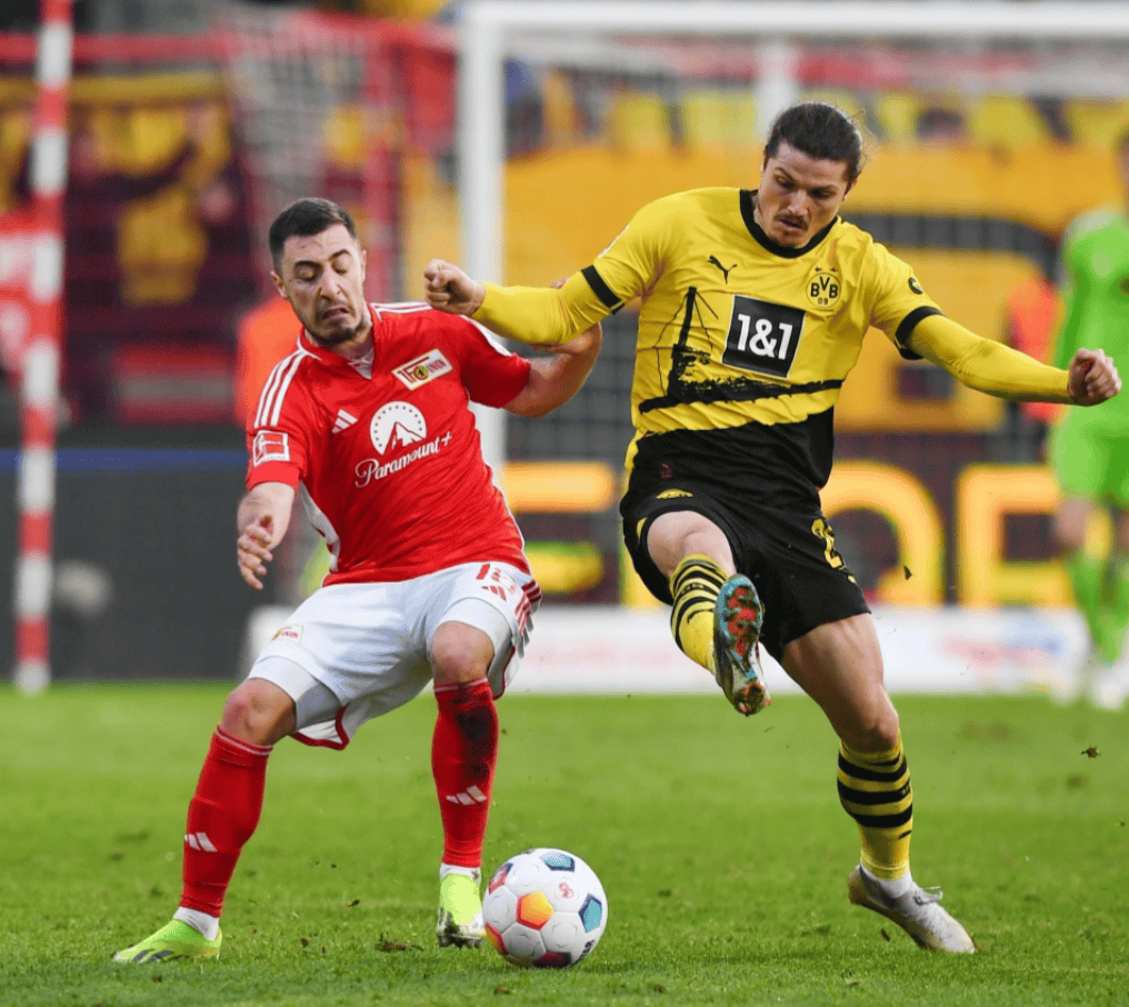 莱比锡训练开放日；今夜造点机会引欢呼；德甲在即；高层口径保持一致的简单介绍