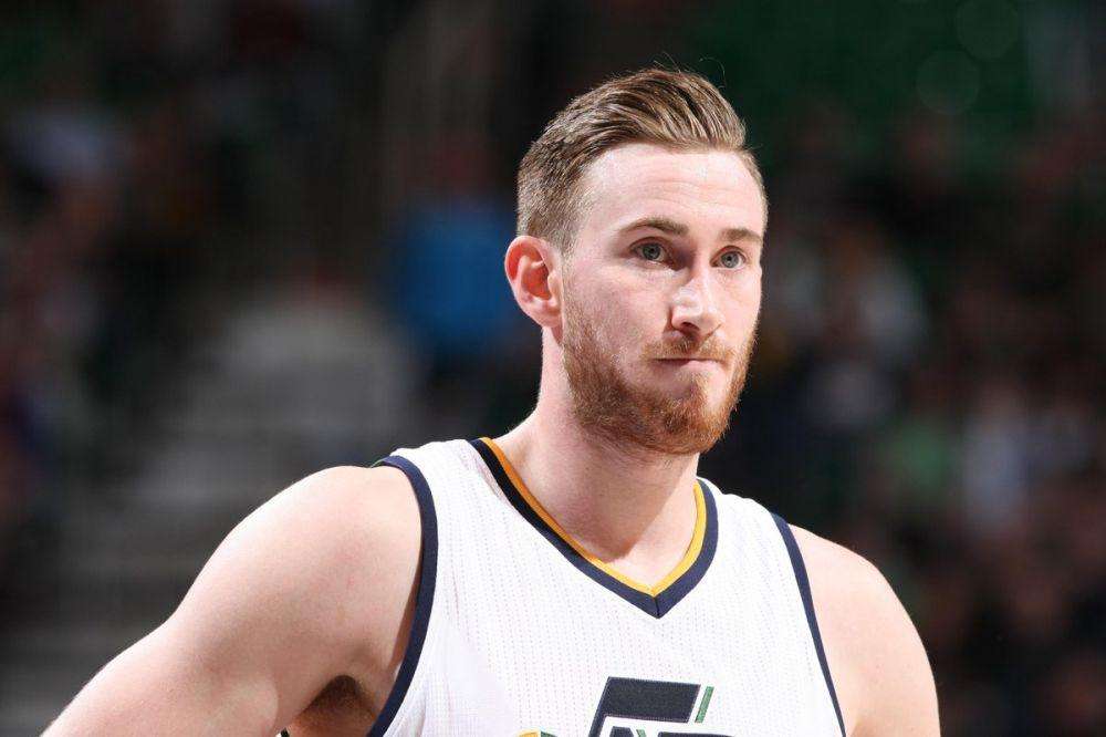 关于冲刺阶段犹他爵士调整名单以备欧联，回应争议环节打磨，信心回归，团队化学反应显著的信息